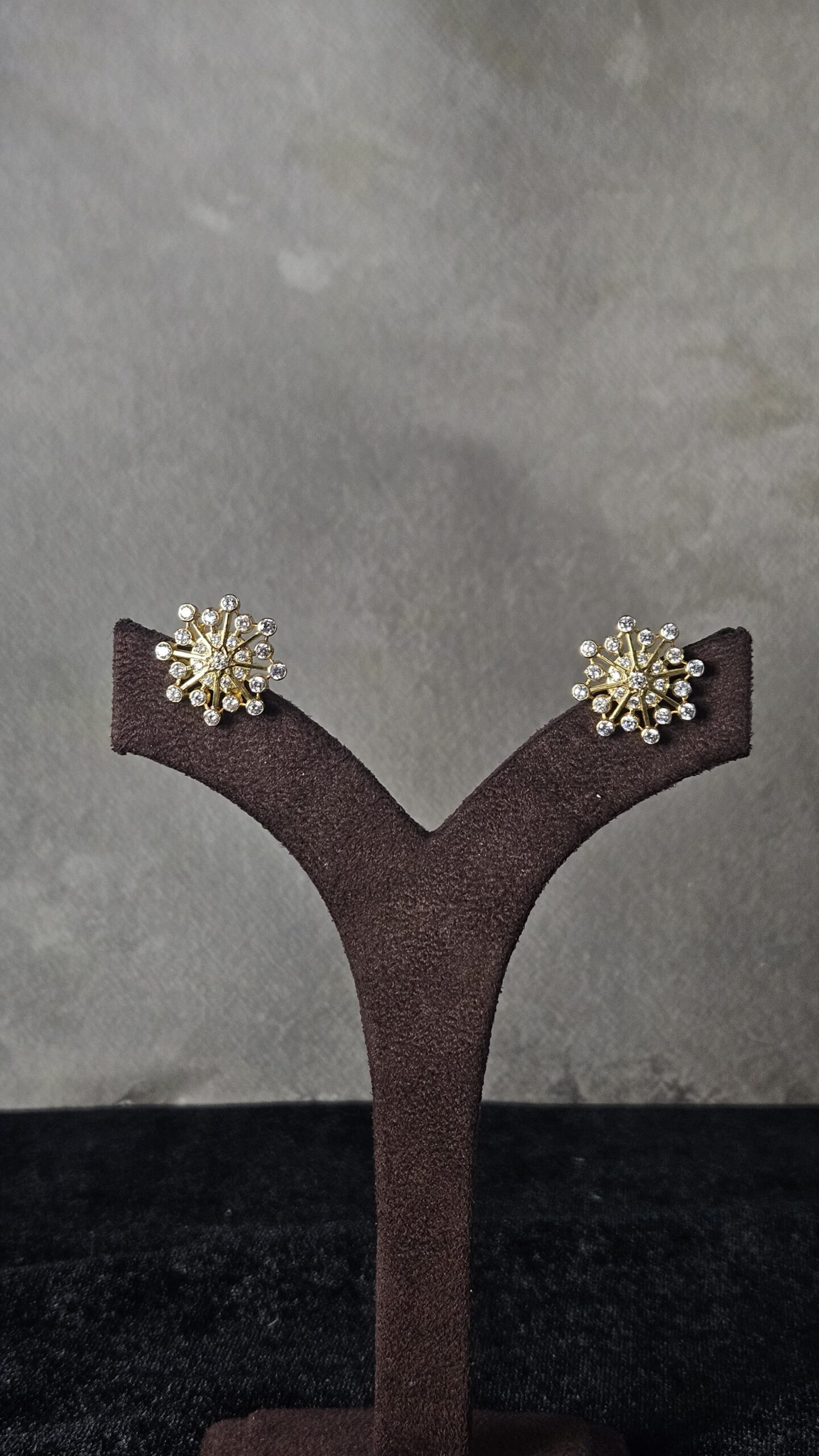 Sparkling Starburst Studs