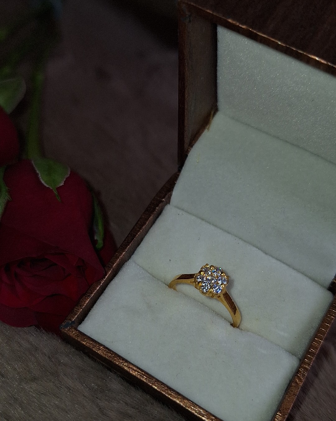 Golden Bloom Diamond Ring