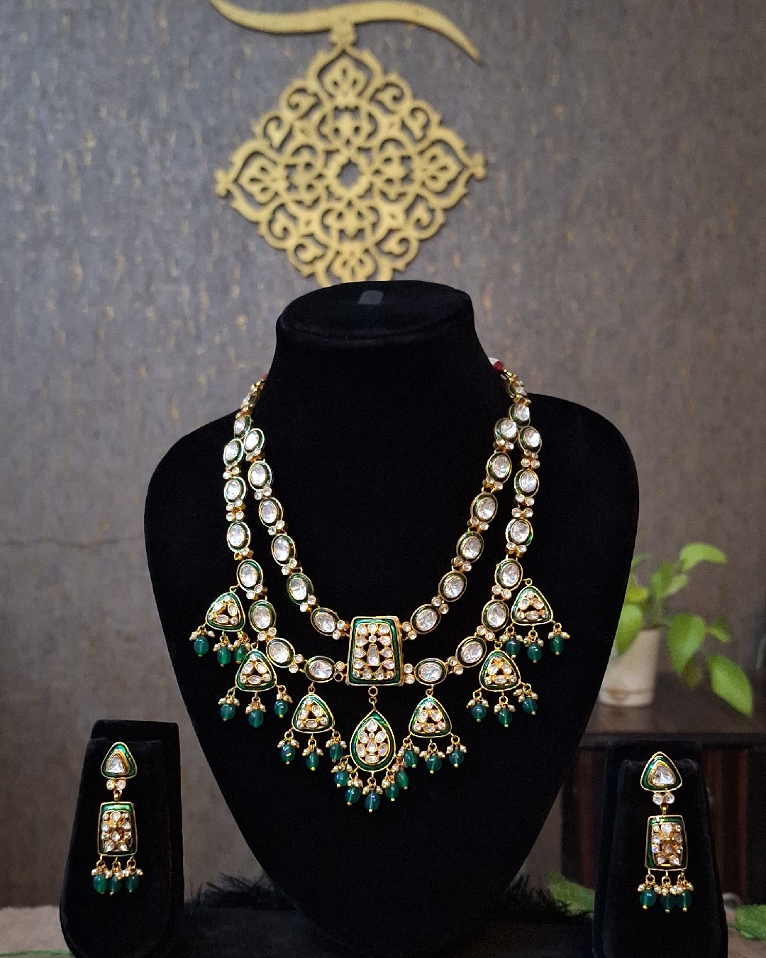 Emerald Moissanite Elegance Necklace Set