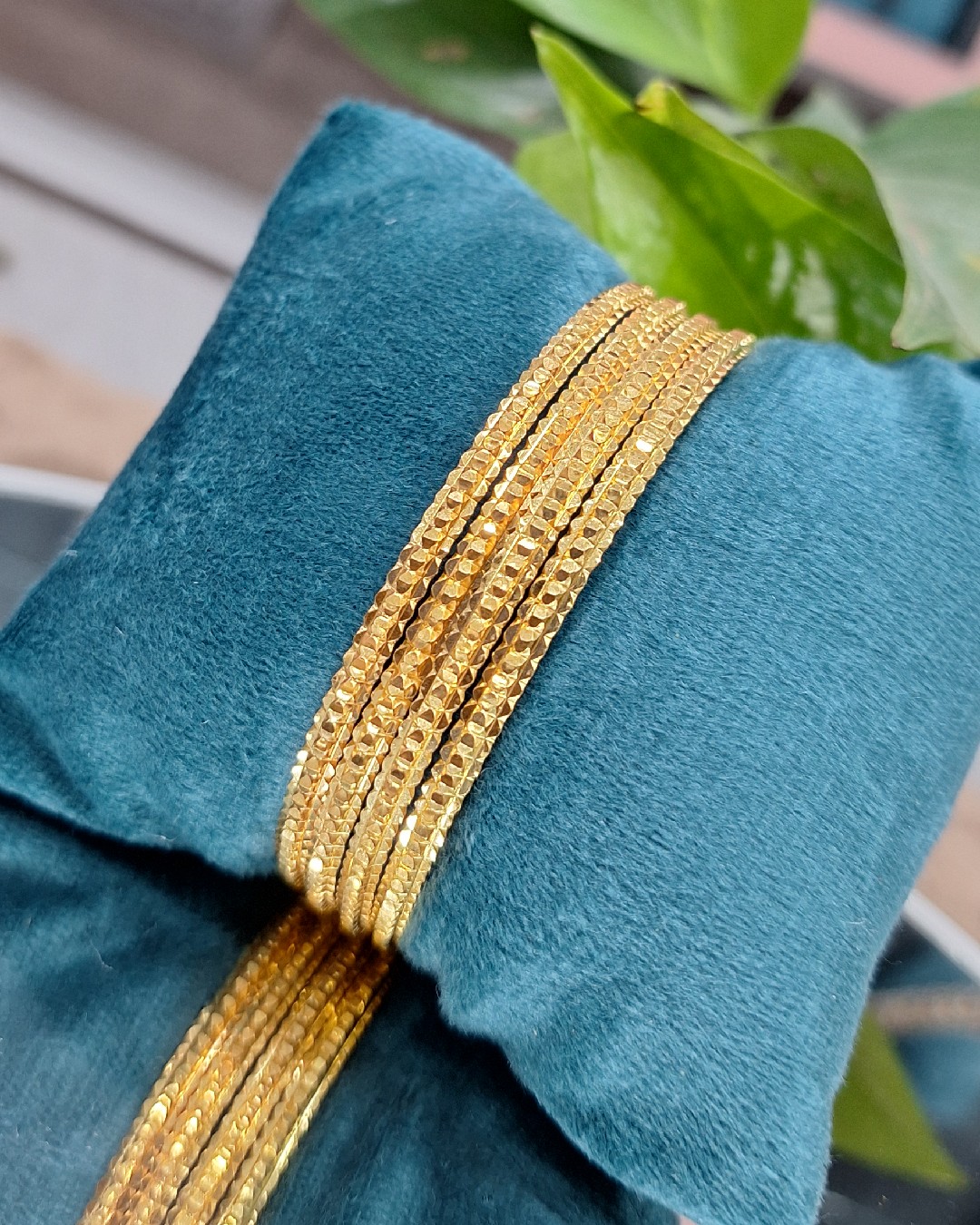 Diamond Cut Sparkle Gold Bangles