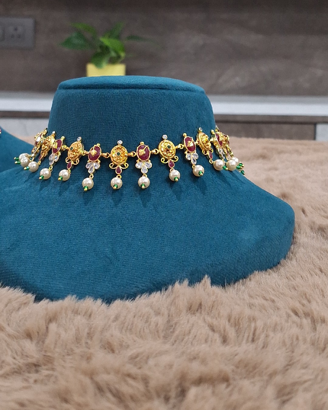 Lakshmi Kemp Stone Pearl Drop Choker