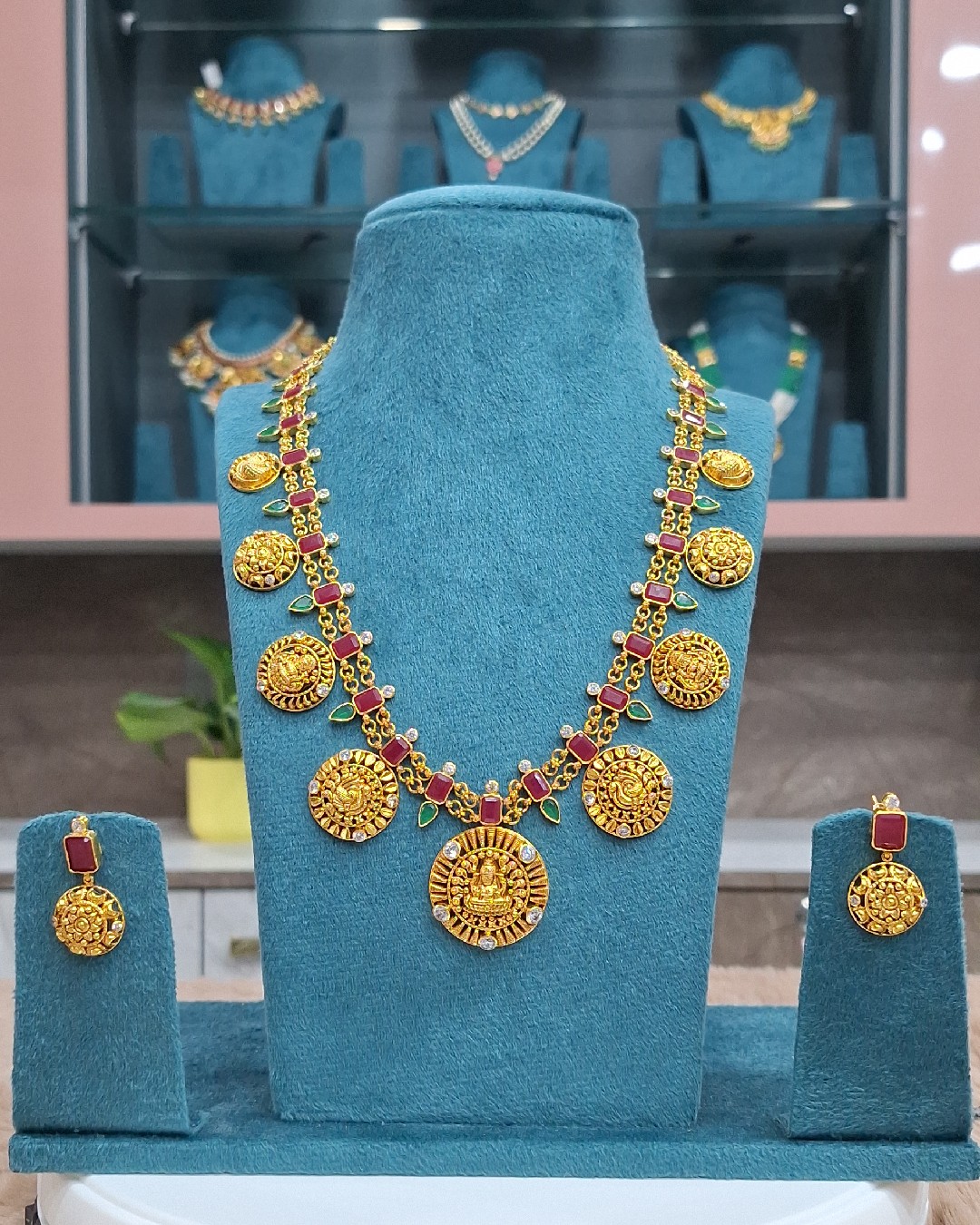 Lakshmi Bottu Ruby Green Necklace Set