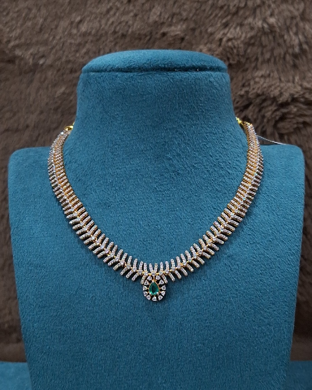 Emerald Drop Sparkle Necklace