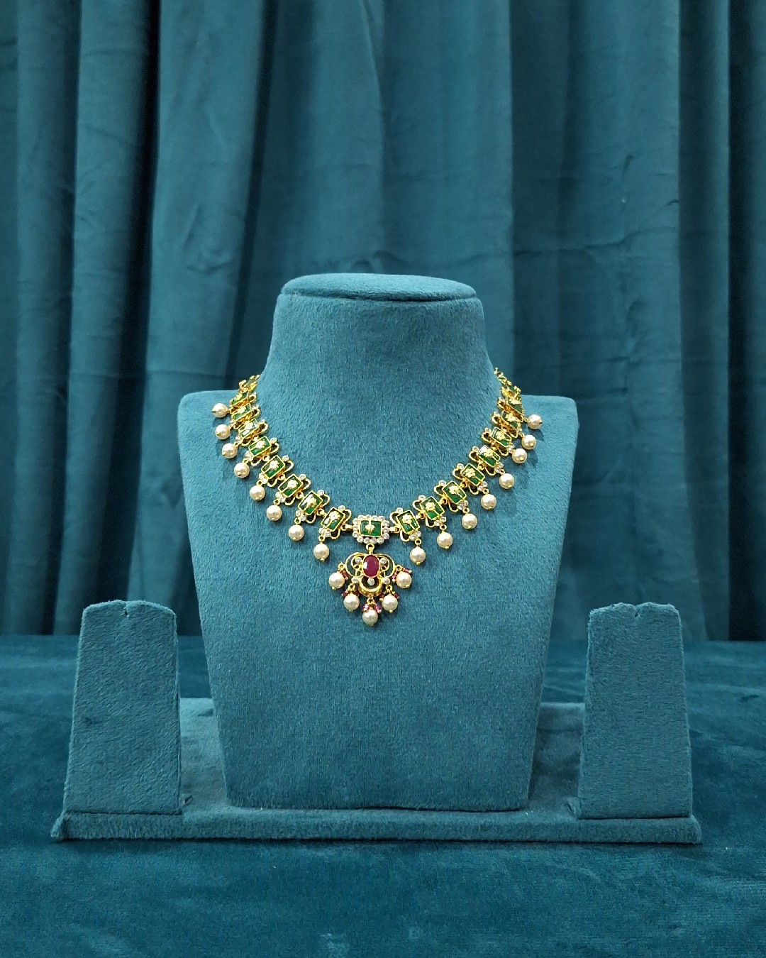 Emerald Pearl Heritage Necklace
