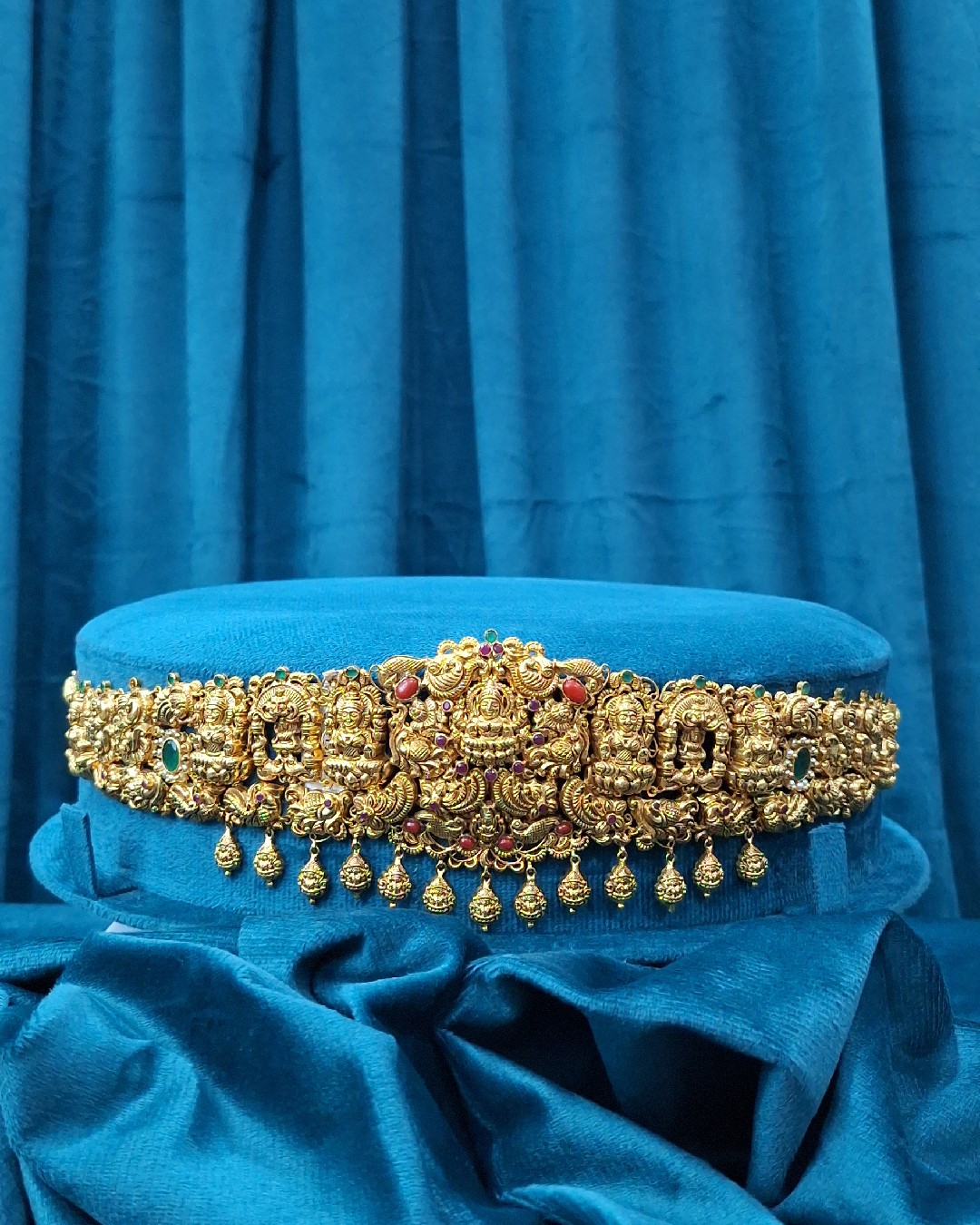 Sri Lakshmi Divine Heritage Vaddanam