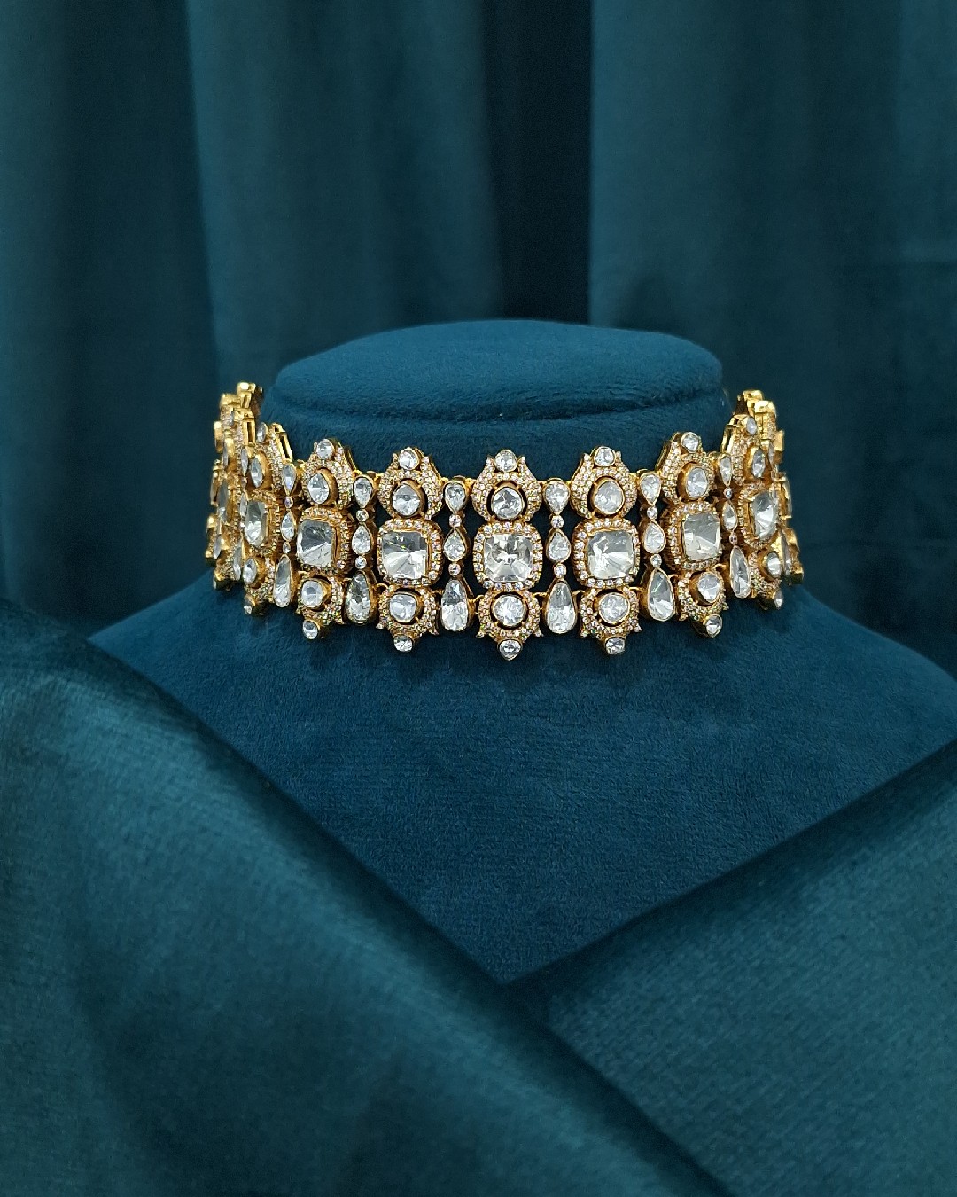 Cushion Polki Choker