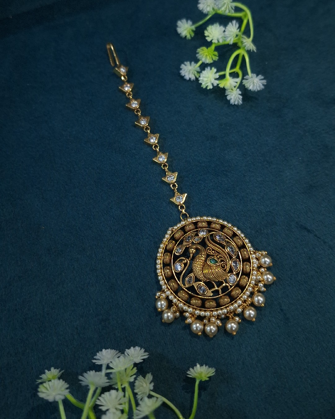 Rajmayur Pearls Maang Tikka