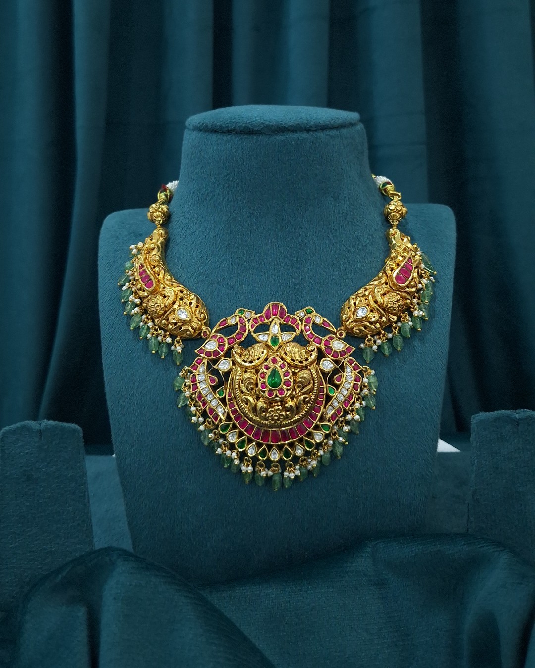 Nakshi  Peacock Kundan Kante