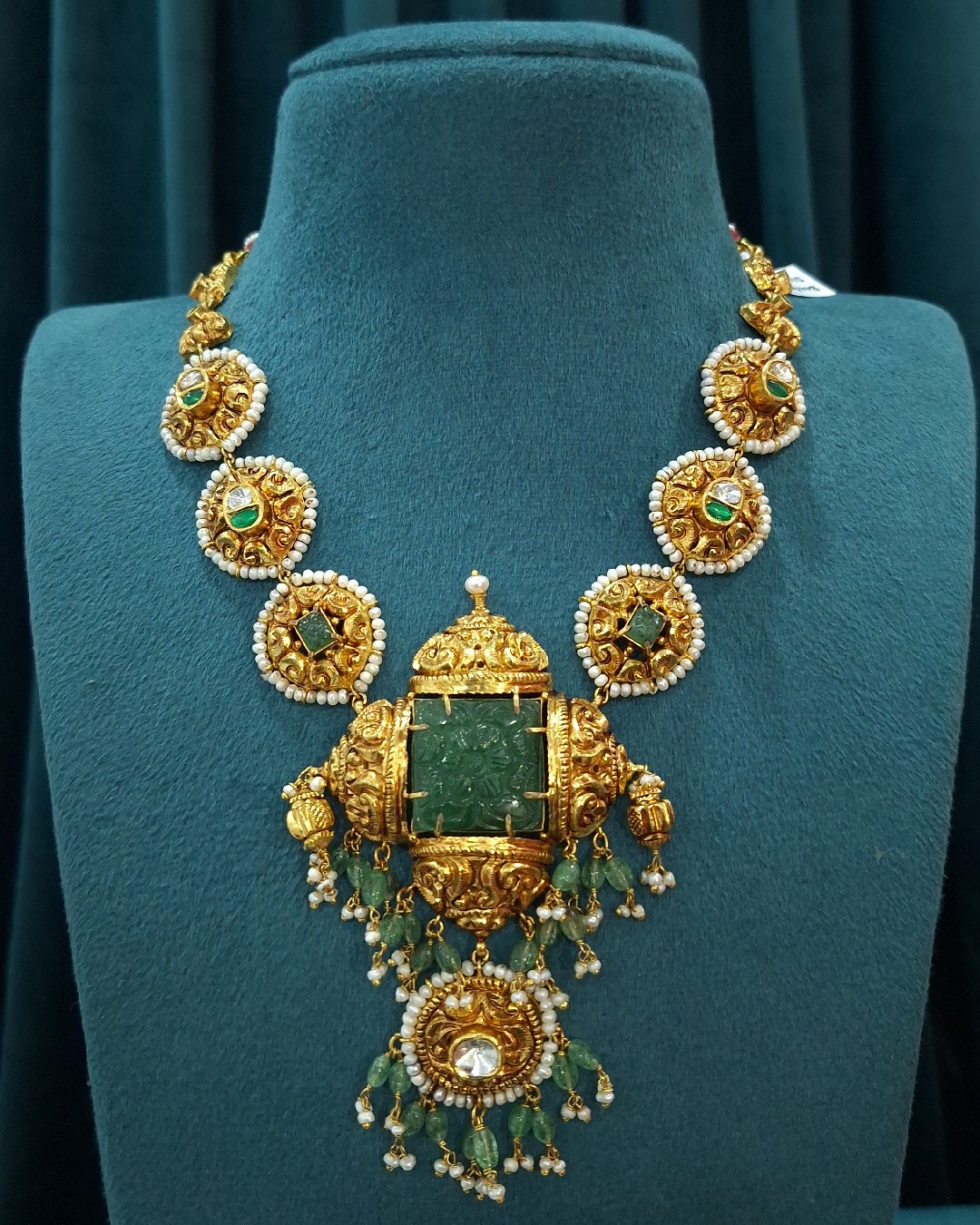 Emerald Heritage Nakshi Haar